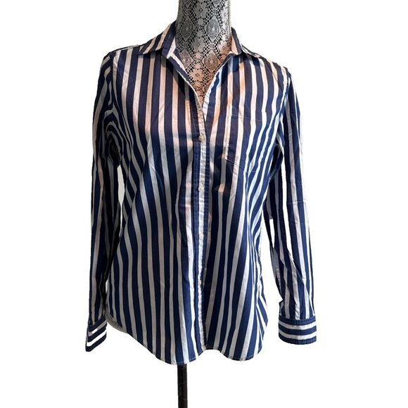 Gap Dress shirt V neck collared Woman’s Small Navy & White stripes fitted - Picture 3 of 12